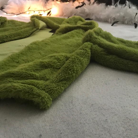 Lime Green, Fur Jacket - Picture 4 of 4